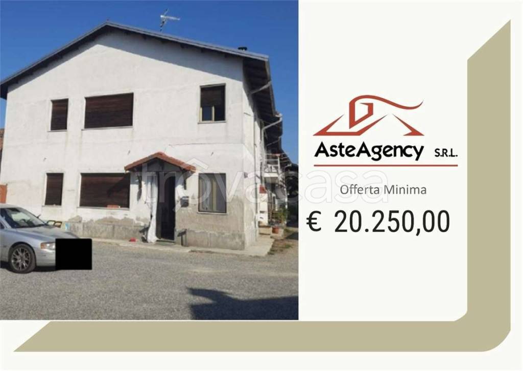 casa indipendente in vendita a Palestro