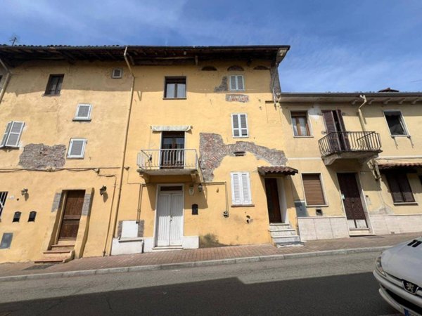 casa indipendente in vendita a Palestro