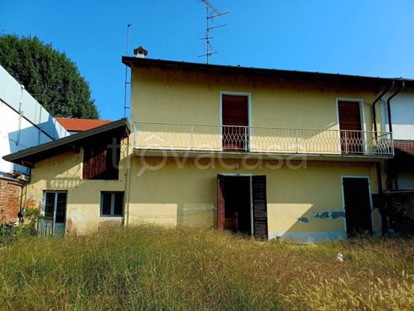 casa indipendente in vendita a Palestro