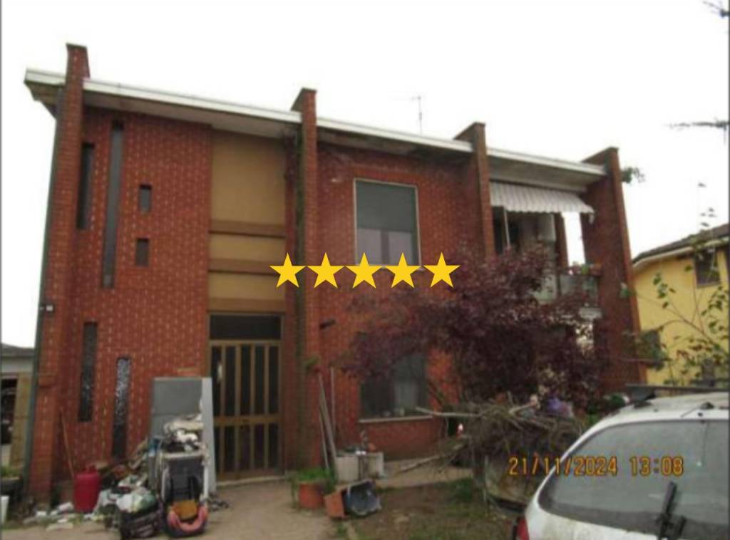 casa indipendente in vendita a Palestro