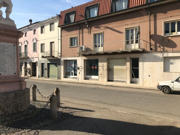 ufficio in vendita a Palestro