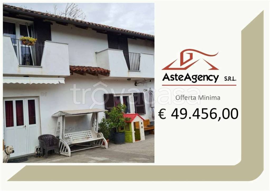 casa indipendente in vendita a Palestro