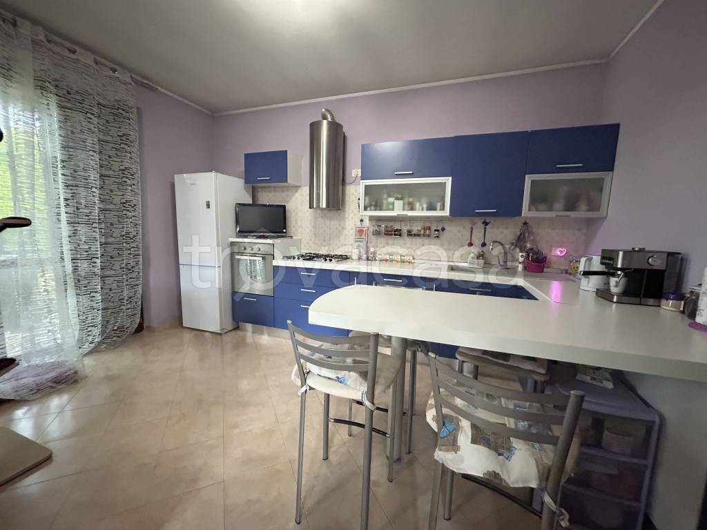 casa indipendente in vendita a Palestro