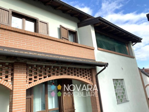 casa indipendente in vendita a Palestro