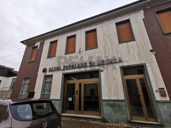 ufficio in vendita a Palestro