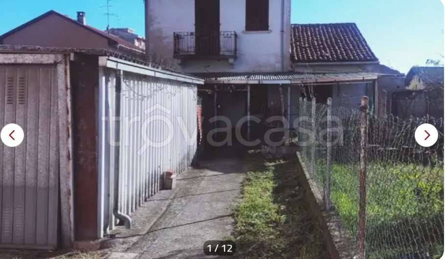 casa indipendente in vendita a Palestro