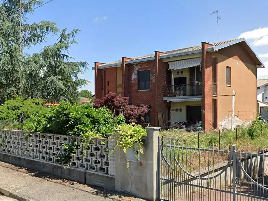 casa indipendente in vendita a Palestro