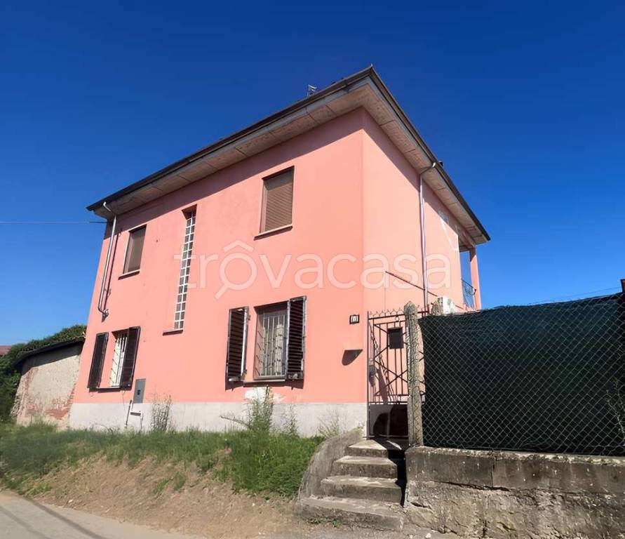 appartamento in vendita a Palestro in zona Pizzarosto