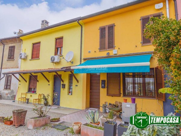 casa indipendente in vendita a Pancarana