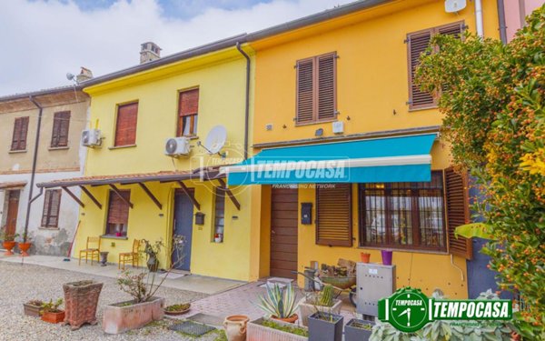 casa indipendente in vendita a Pancarana