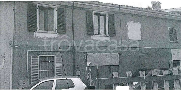casa indipendente in vendita a Pancarana
