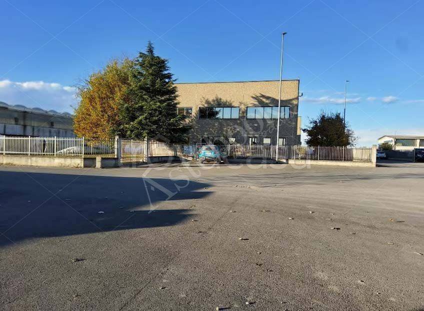 locale commerciale in vendita a Pancarana