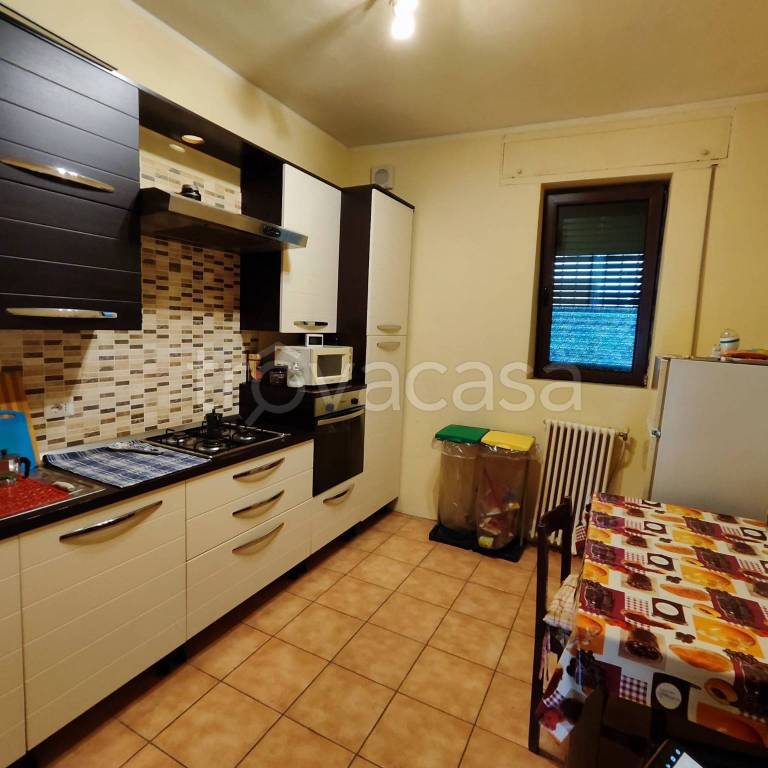 appartamento in vendita a Parona