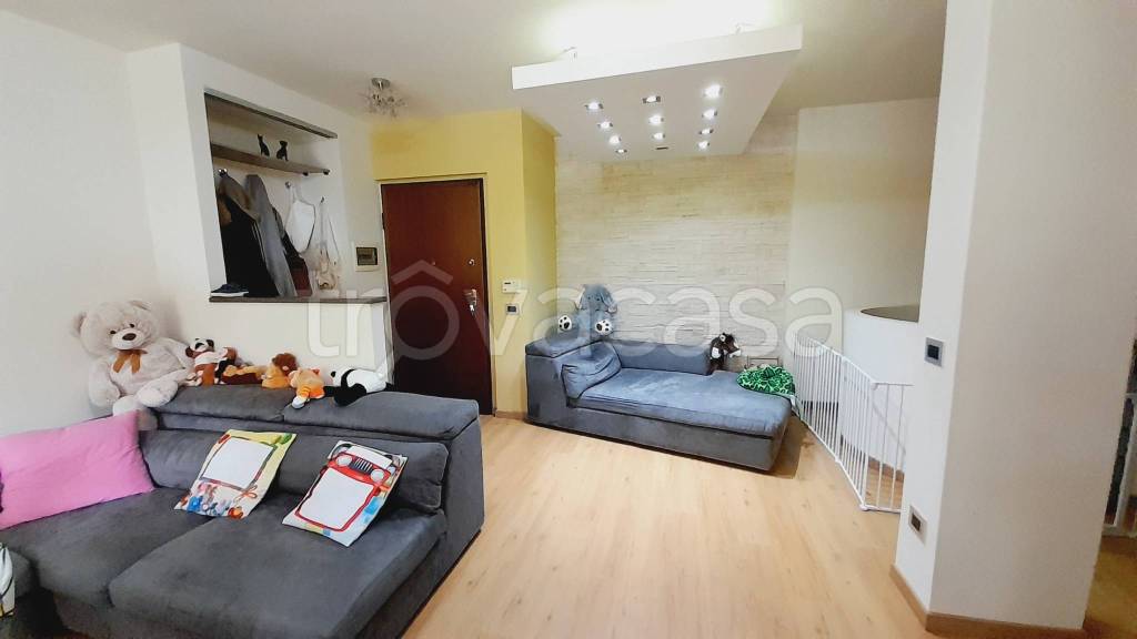 appartamento in vendita a Parona