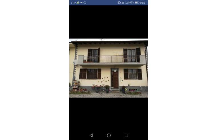 casa indipendente in vendita a Parona