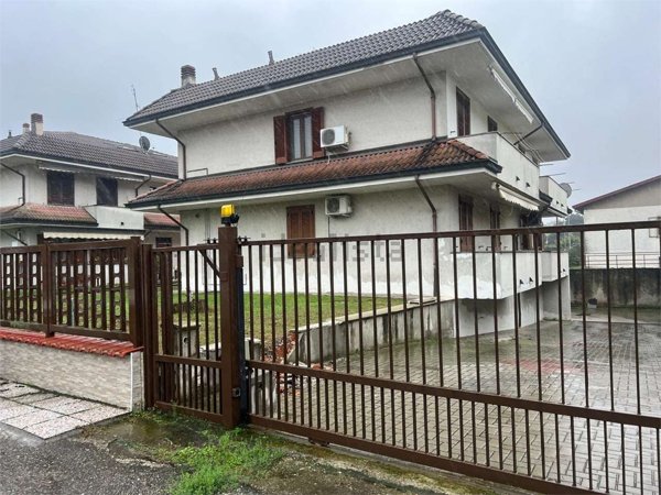 appartamento in vendita a Parona