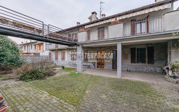 appartamento in vendita a Parona