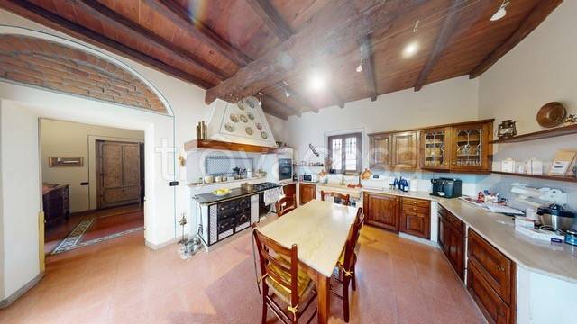 casa indipendente in vendita a Parona