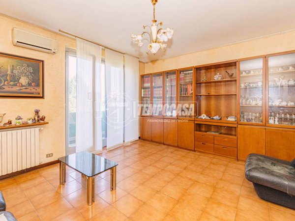 appartamento in vendita a Parona