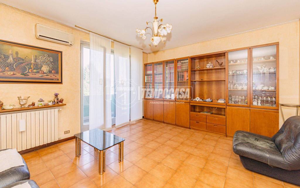 appartamento in vendita a Parona