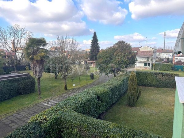 appartamento in vendita a Parona