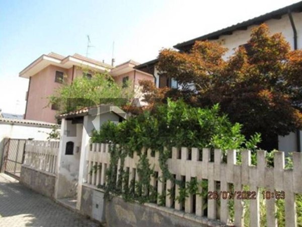 appartamento in vendita a Parona