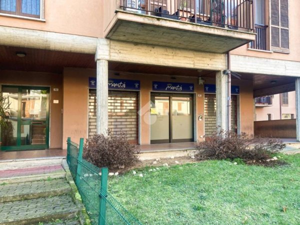 appartamento in vendita a Pavia in zona Vallone