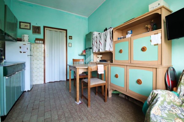 appartamento in vendita a Pavia in zona Campo Coni