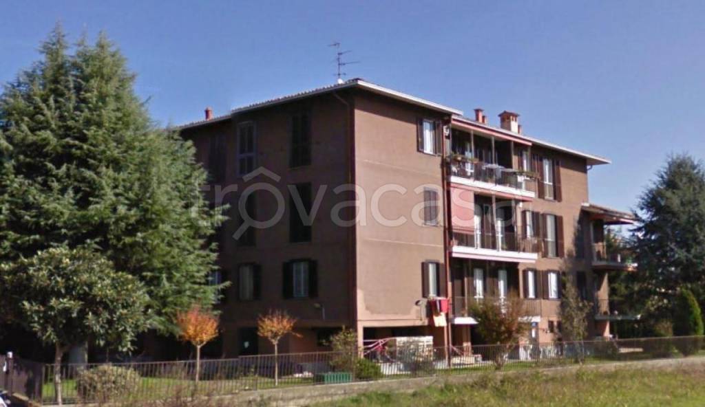 ufficio in vendita a Pavia in zona Borgo Ticino