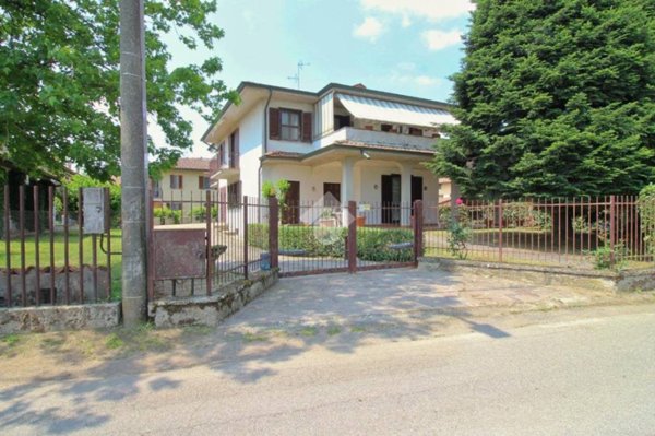 casa indipendente in vendita a Pavia in zona Ca' Della Terra