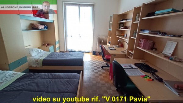 appartamento in vendita a Pavia in zona Policlinico