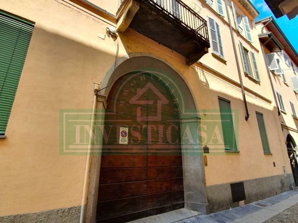 appartamento in vendita a Pavia in zona Centro Città