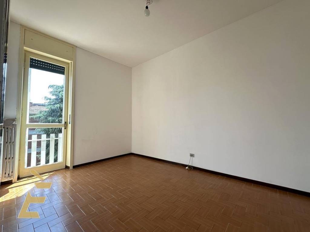 appartamento in vendita a Pavia in zona Campari
