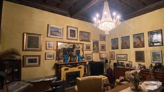 appartamento in vendita a Pavia in zona Centro Città