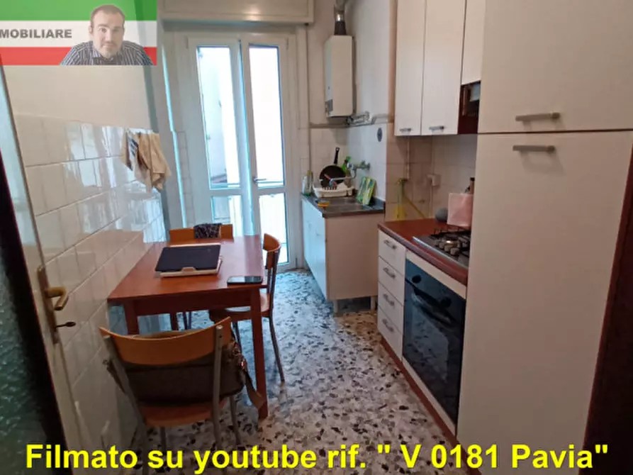 appartamento in vendita a Pavia in zona Stazione