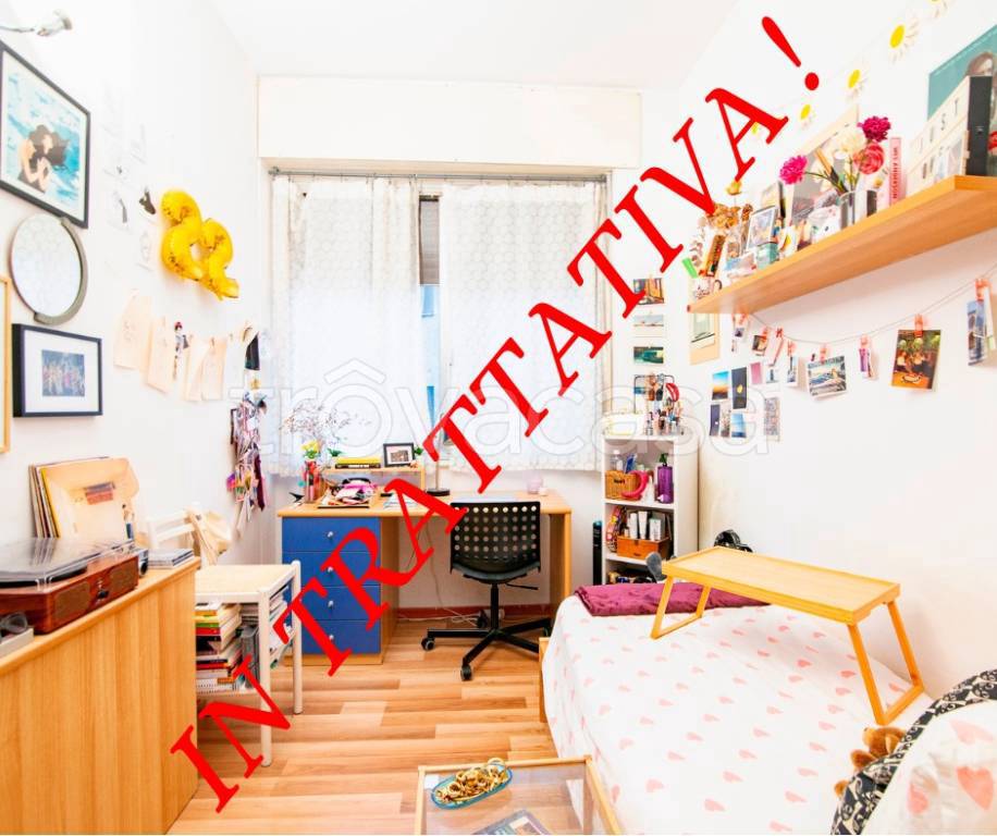 appartamento in vendita a Pavia in zona Centro Città