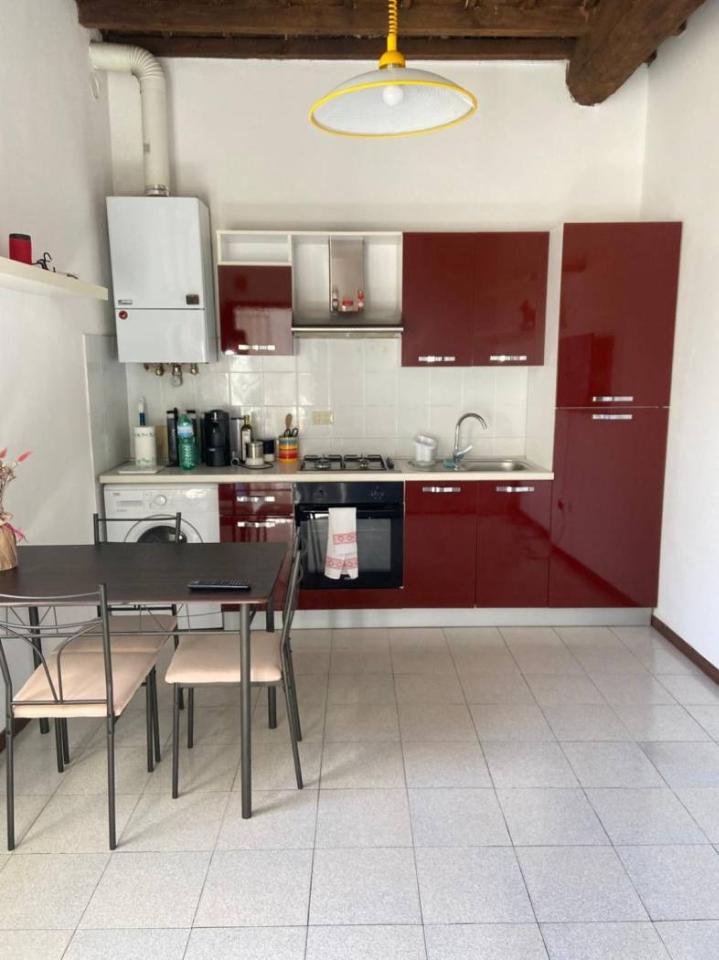 appartamento in vendita a Pavia in zona Centro Città