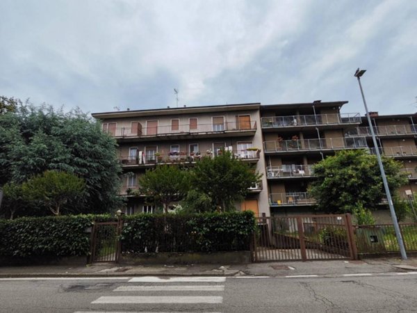 appartamento in vendita a Pavia in zona Mirabello