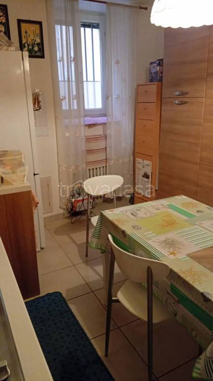 appartamento in vendita a Pavia in zona Centro Città