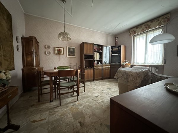 appartamento in vendita a Pavia in zona Città Giardino