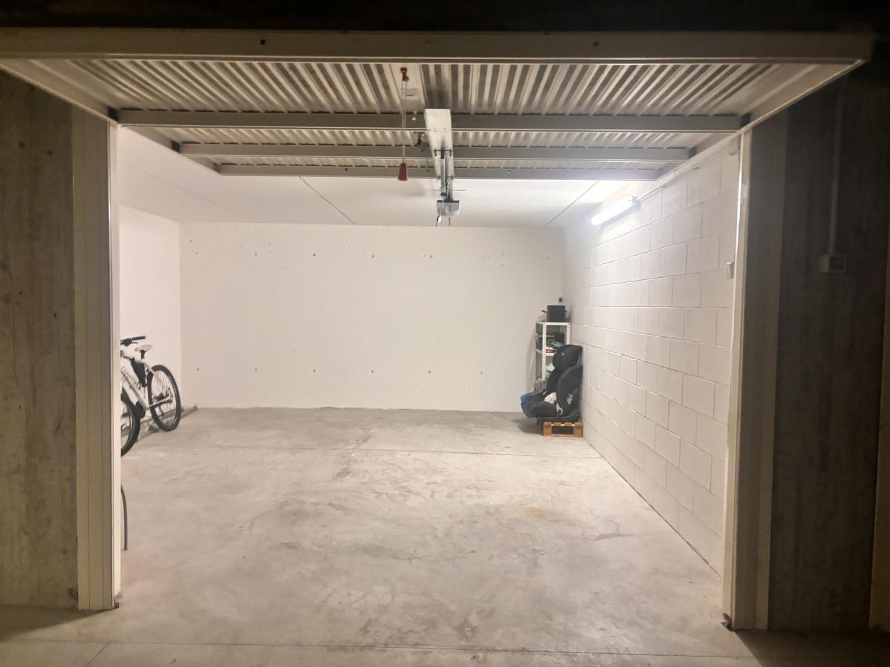 appartamento in vendita a Pavia in zona Borgo Ticino