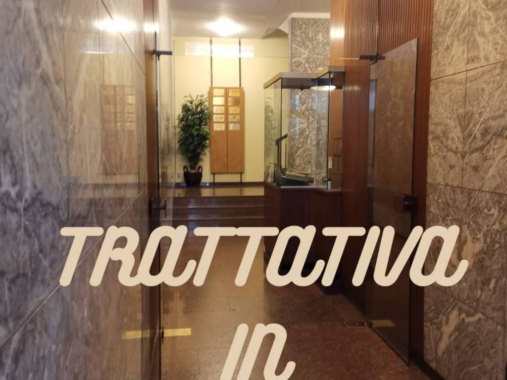 appartamento in vendita a Pavia in zona Centro Città