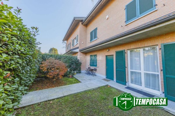 casa indipendente in vendita a Pavia in zona Centro Città