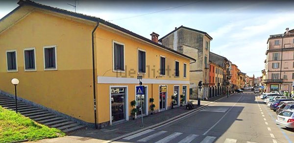 appartamento in vendita a Pavia in zona Centro Città