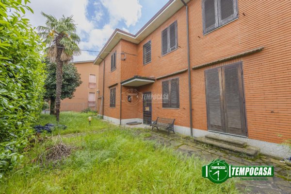 appartamento in vendita a Pavia in zona Viale Cremona