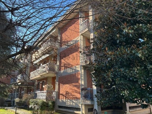 appartamento in vendita a Pavia in zona Vallone