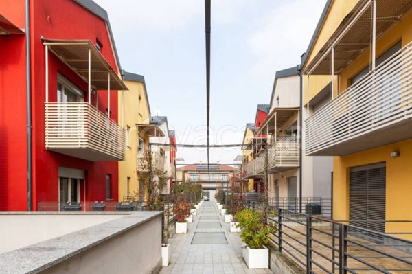 appartamento in vendita a Pavia in zona Centro Città