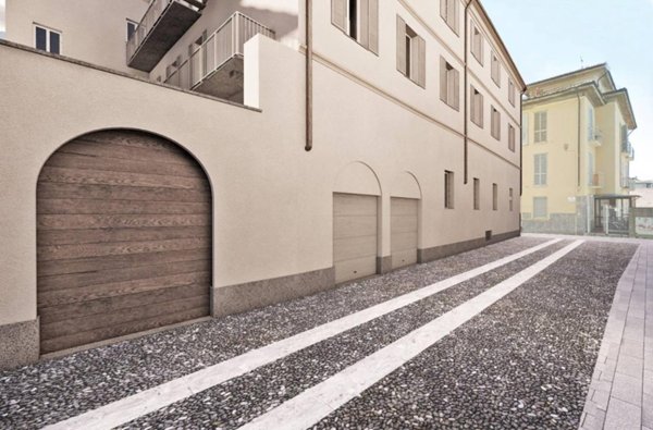 appartamento in vendita a Pavia in zona Centro Città