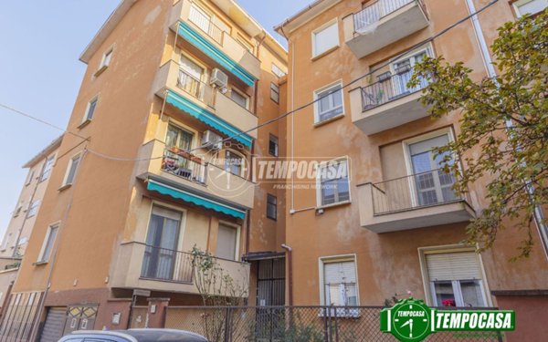 appartamento in vendita a Pavia in zona Centro Città