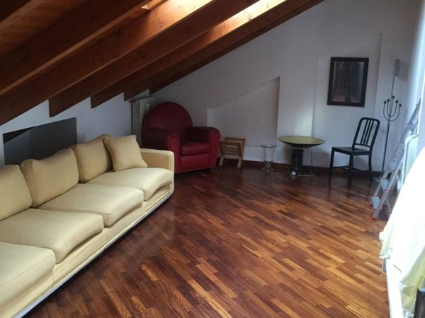 appartamento in vendita a Pavia in zona Stazione